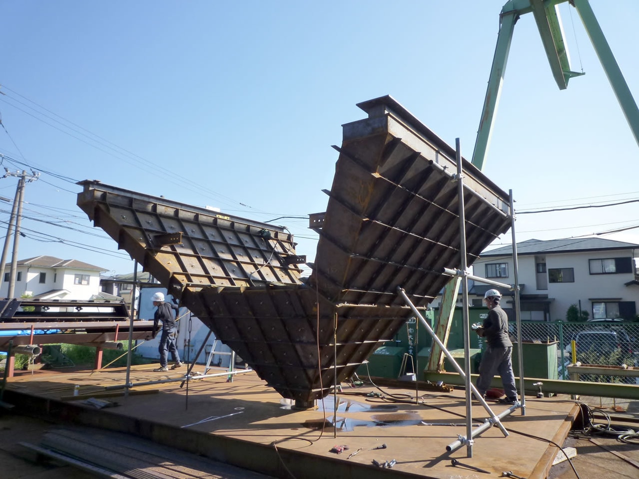 脱硫塔下部シュート製作